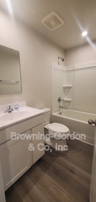 Brand New Town Home in Thonton Grove! property image