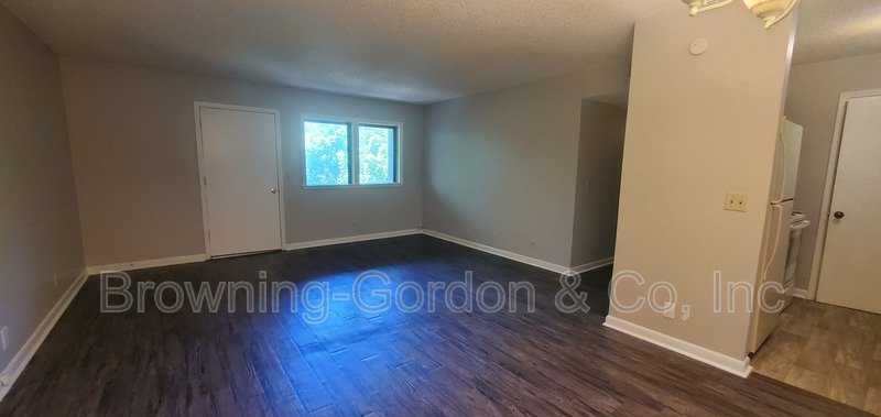 Two Bedroom in South Nashville Available Immediately! property image