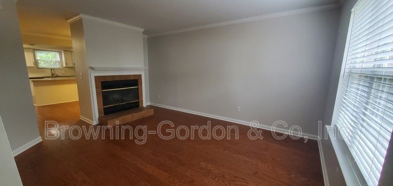 Two Bedroom Town House in Green Hills available for immediate move in! property image