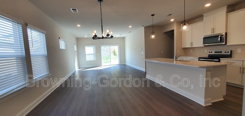 Brand New Five Bedroom, Three Bath House in Nashville! property image