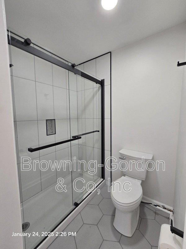 Beautifully Renovated Three Bedroom in Bellevue! property image