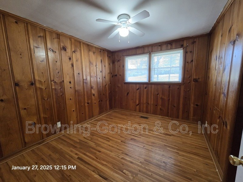 Two Bedroom with Office Space in the Crieve Hall Neighborhood. property image